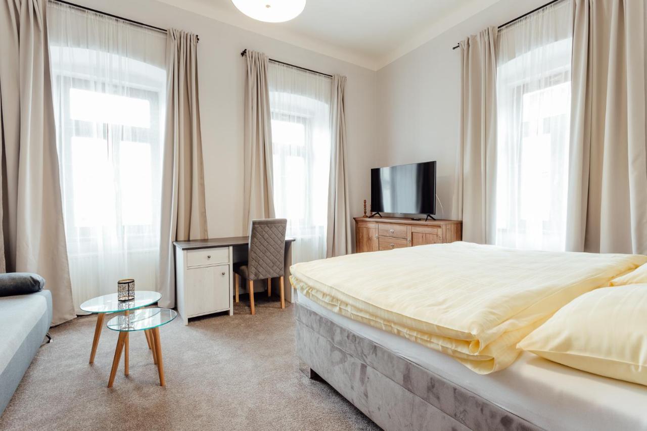 Botanicky Dvor Aparthotel Banská Štiavnica Exterior foto