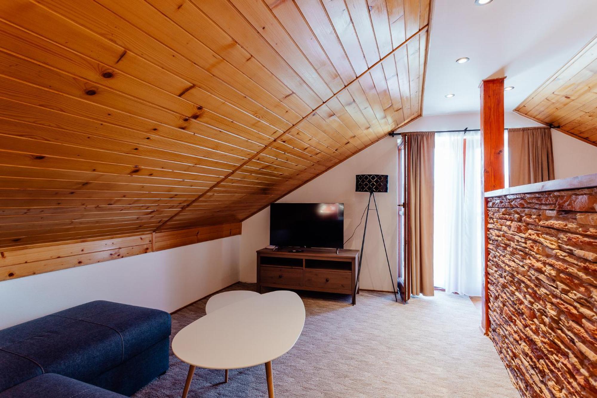 Botanicky Dvor Aparthotel Banská Štiavnica Exterior foto