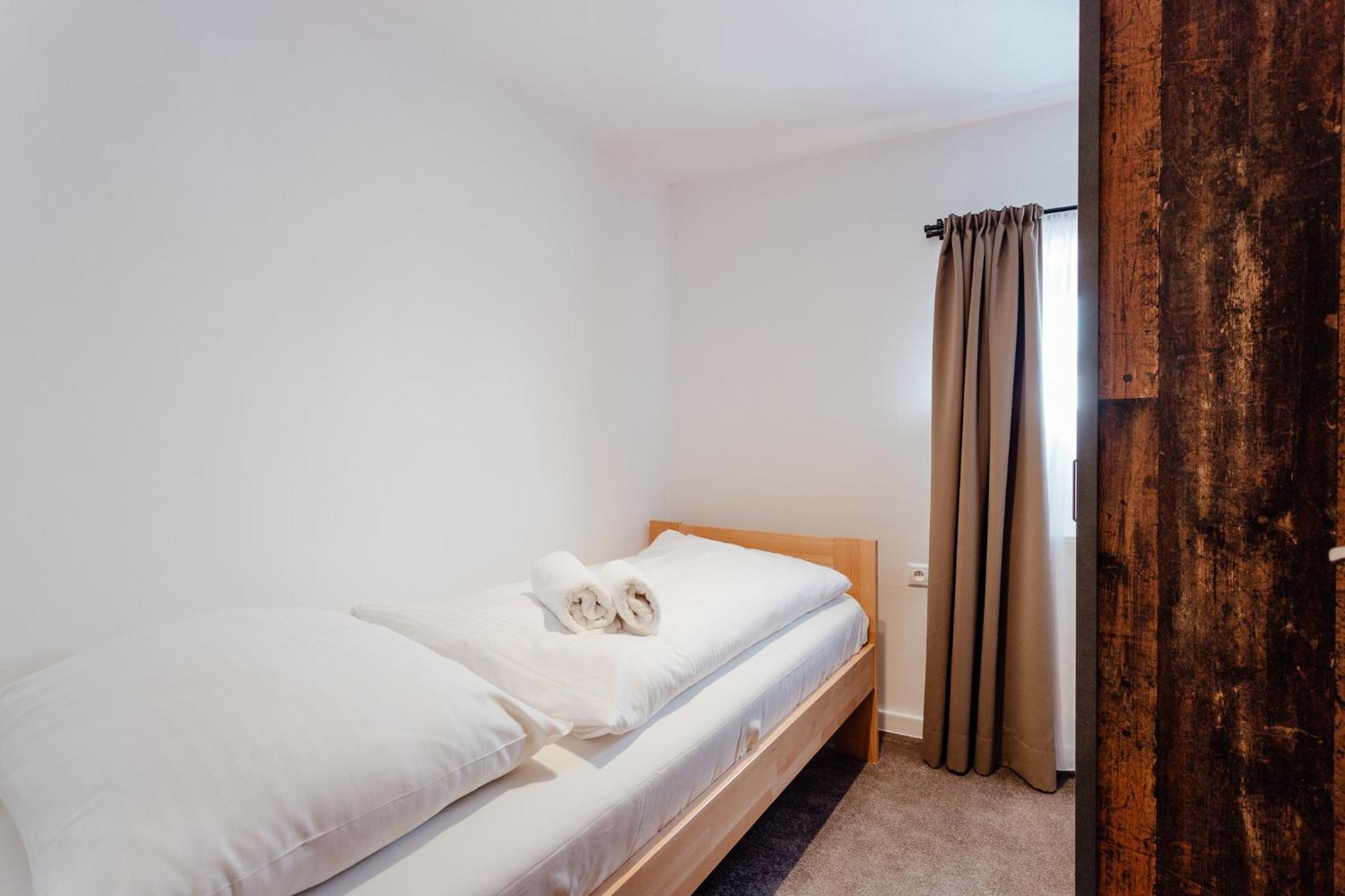 Botanicky Dvor Aparthotel Banská Štiavnica Exterior foto